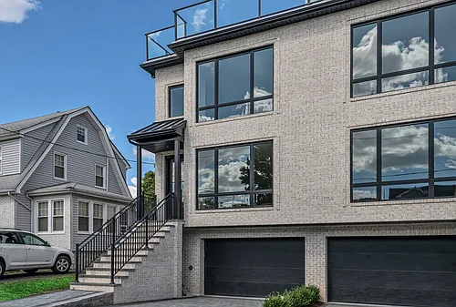 55 Washington Ave Photo 1