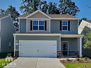 6232 Lowe Ln, Charlotte, NC 28214