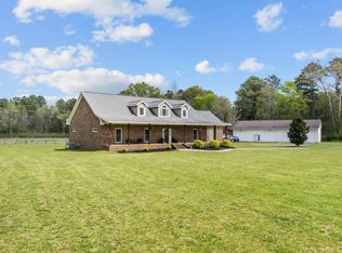 745 Pleasant Valley Rd SE, Silver Creek, GA 30173
