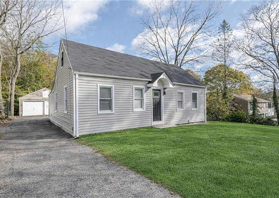 1st image of 30 Bear Hill Rd