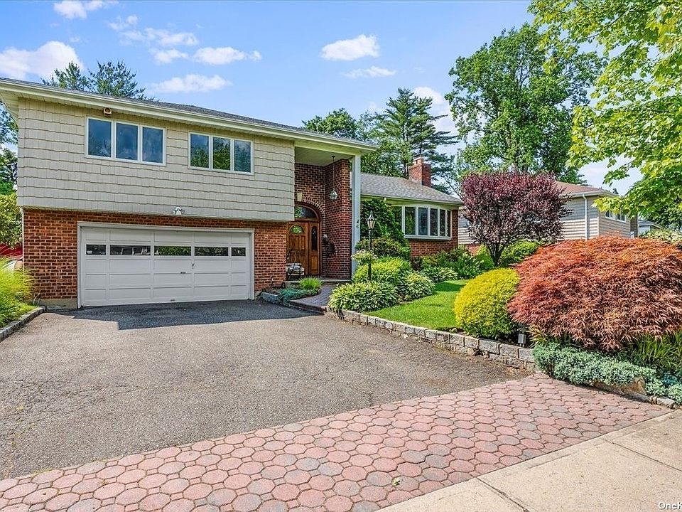 1st image of 6 Wisteria Pl