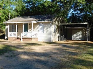 811 Fairway Dr, Longview, TX 75604