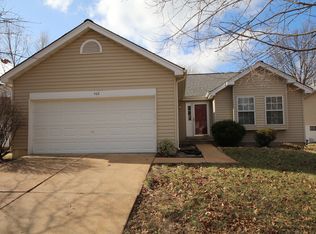 462 Dana Meadows Ln, Ballwin, MO 63021