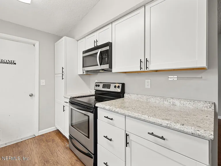 7600 Pheasant Run Dr — Photo 16