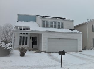 2291 Bittersweet Ct, Aurora, IL 60506