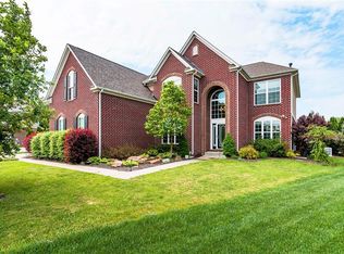 3277 Cimmaron Ash Ct, Zionsville, IN 46077