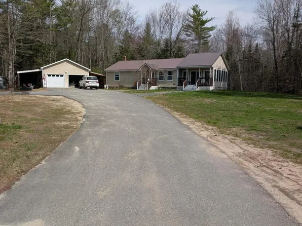 694 River Road, Leeds, ME 04263