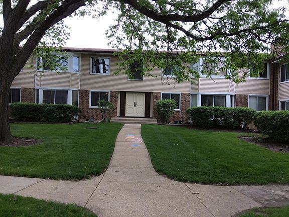 3rd image of 3000 Roberts Dr APT 6