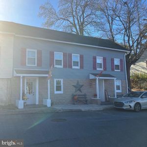 339 S Wayne St, Orwigsburg, PA, 17961