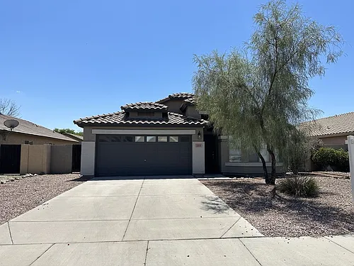 3919 E Longhorn Dr Photo 1