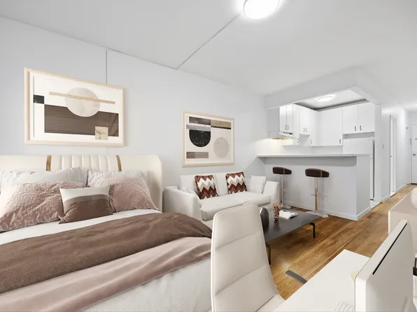 244 E. Houston Street image 1 of 6