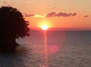 1964 Lake Rd, Silver Creek, NY 14136