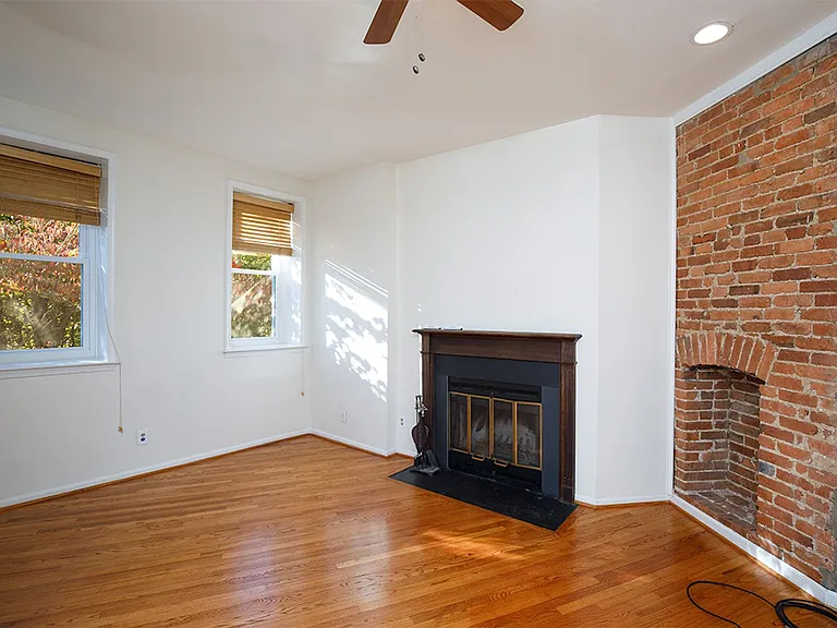 1434 Potomac Ave SE #4 — Photo 6