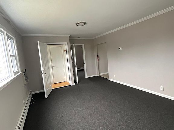 5th image of 157 Midland Ave Floor 2
