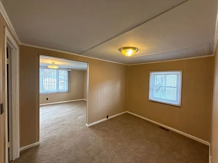 3131 Seymour Dr — Photo 5