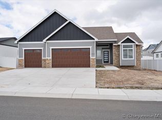 4041 Farthing Rd, Cheyenne, WY 82001