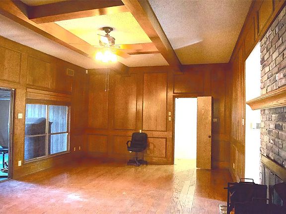 5th image of 2513 Parkside Dr