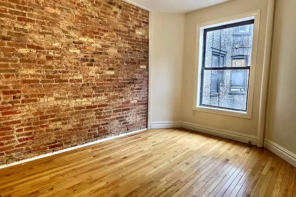 Rented by Keller Williams NYC | media 7