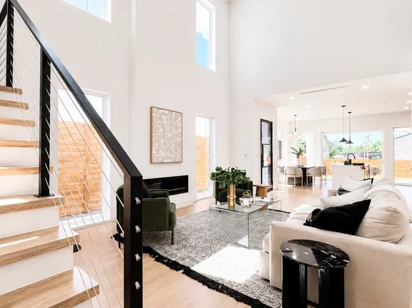 1845 Pollard St, Dallas, TX 75208