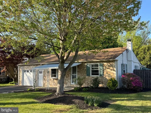 476 Clearview Ave, Trevose, PA 19053