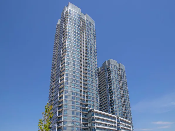 30 Upper Mall Way Suite A-2008, Vaughan, ON L4J 0L7