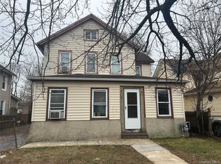 73 Raynor St, Freeport, NY 11520