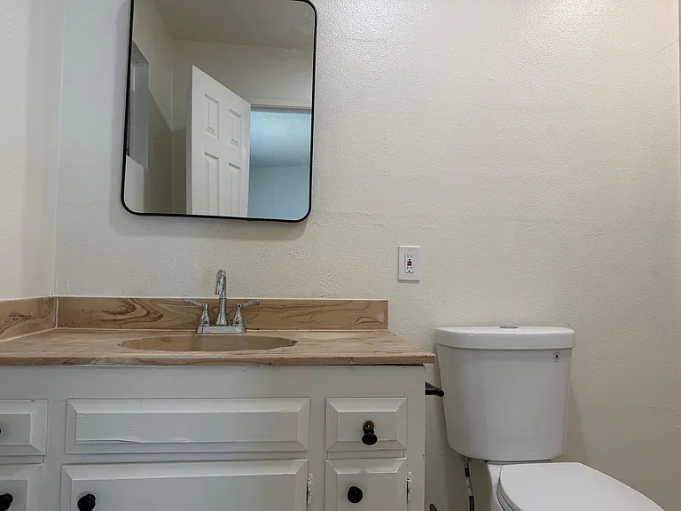 2355 E Olive Ave — Photo 13