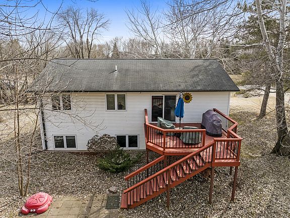 2nd image of 2815 Crestwood Dr NE