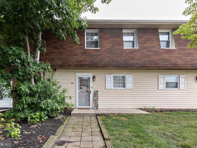 109 La Cascata Tnhs, Clementon, NJ, 08021