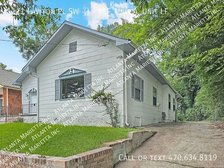 Renovated 2-Bedroom Duplex in Atlanta's West End - Housing Vouchers Accepted - $500 toward rent — Photo 2