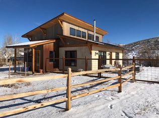 2040 Hillcrest Dr, Lander, WY 82520