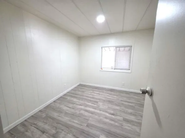 654 E Ranch Rd Space 63, San Tan Valley, AZ 85140