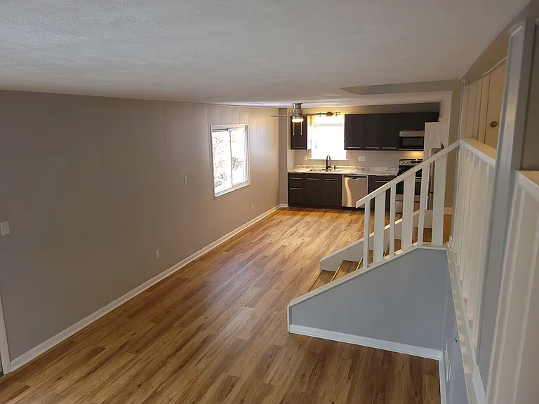 357 Gilmore St — Photo 19