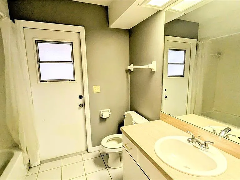 926 Chelsea Way — Photo 13