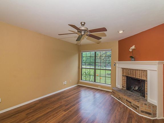 5th image of 1304 E Bayou Pkwy APT 7B