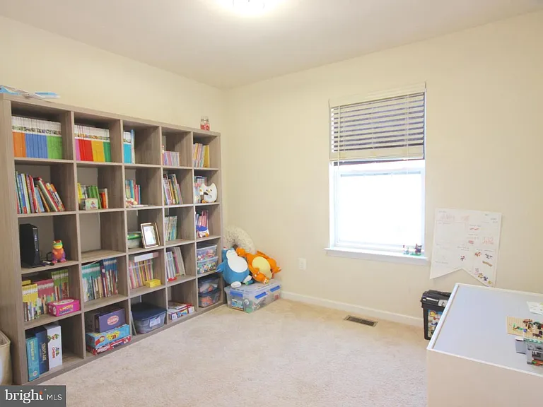 7221 Greenfitch Way — Photo 30