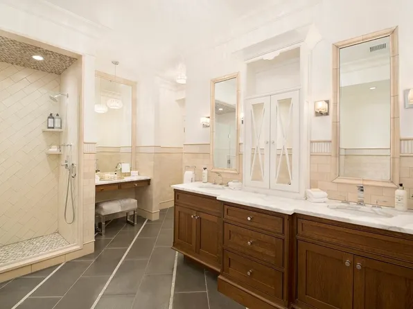 313 1st Street image 21 of 25