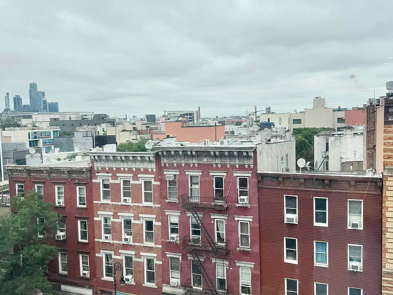 977 Manhattan Ave #6A — Photo 9