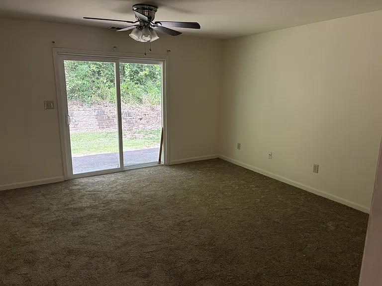 3893 Parks Rd #K — Photo 4