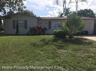 617 Holly Dr, Palm Beach Gardens, FL 33410