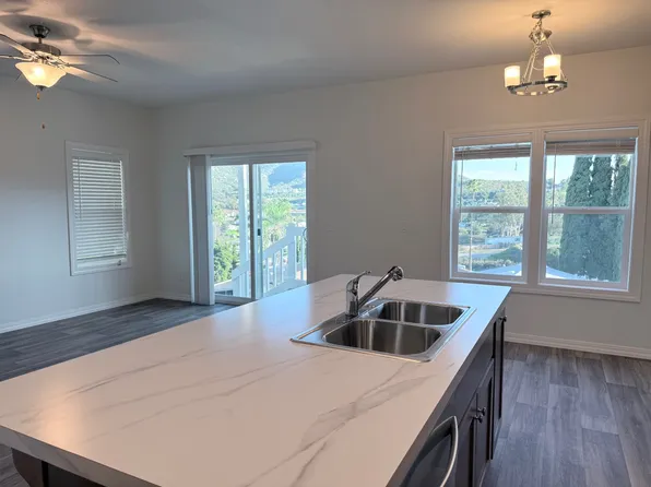 13162 Highway 8 Business Space 103, El Cajon, CA 92021