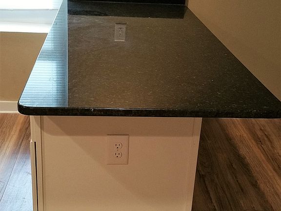 4th image of 708 N Franklin St APT 1