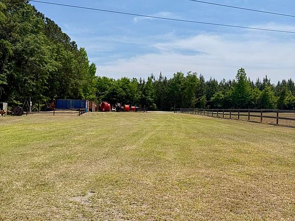 4th image of 337 Weathers Farm Rd