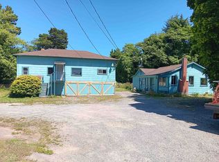 573 Elk Valley Rd, Crescent City, CA 95531