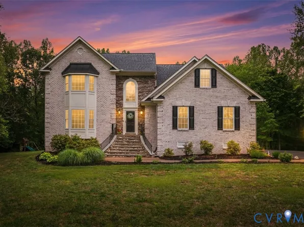4973 Double Eagle Dr, Louisa, VA 23093