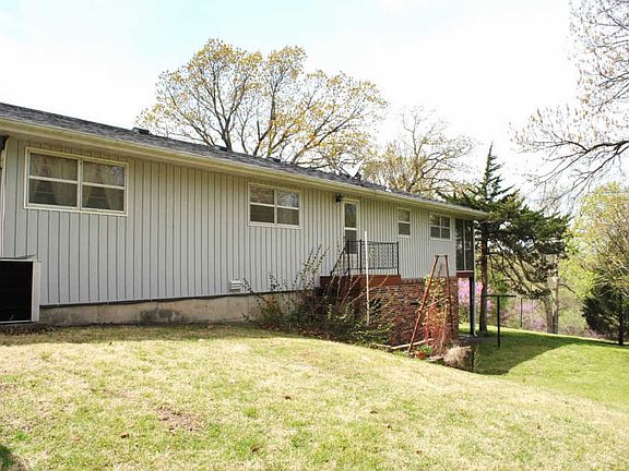 5th image of 7599 Quince Ln