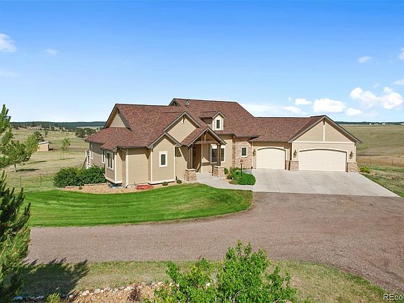 3rd image of 2490 Pronghorn Cir