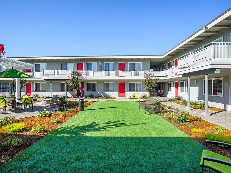 Bon Aire Apartments — Photo 15