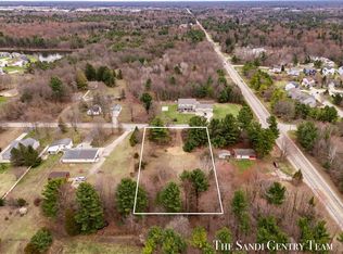 6537 Martin Rd, Norton Shores, MI 49444