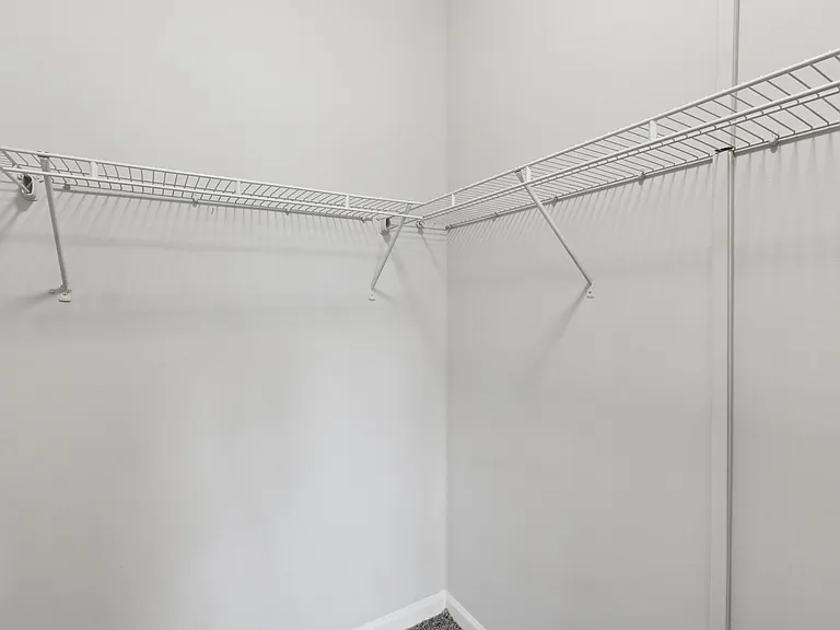 Steeple Crest Apartment Homes — Photo 11
